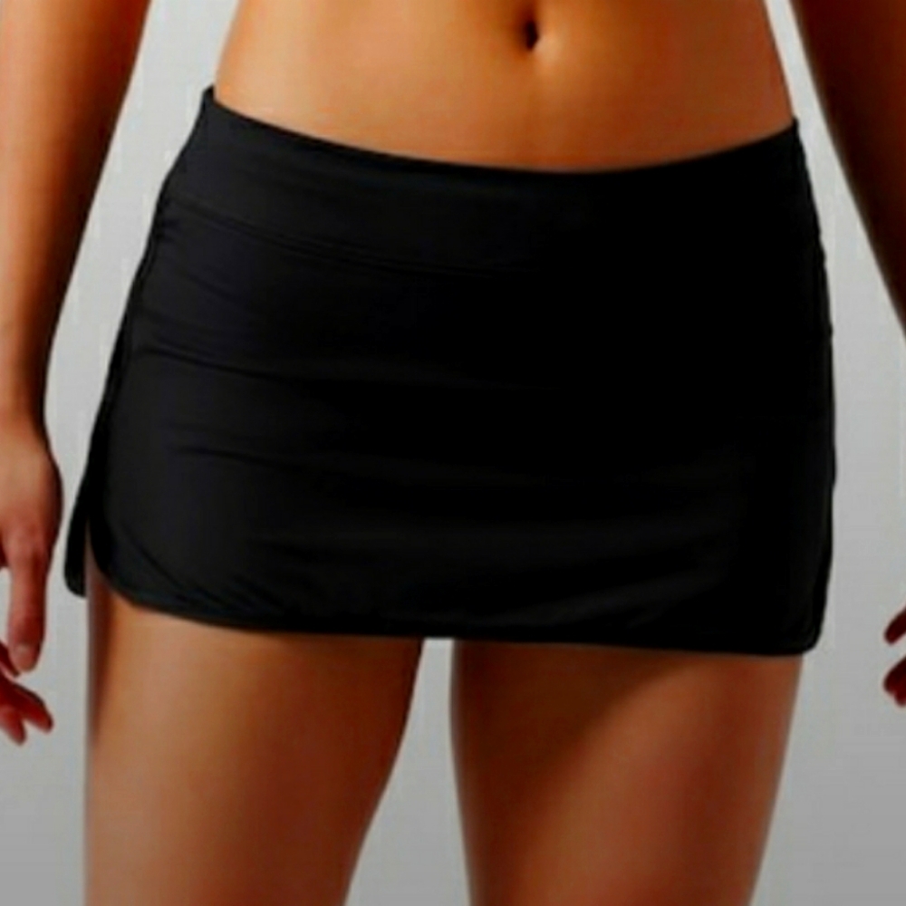 GUC Athleta Tidal Skirt Medium Black